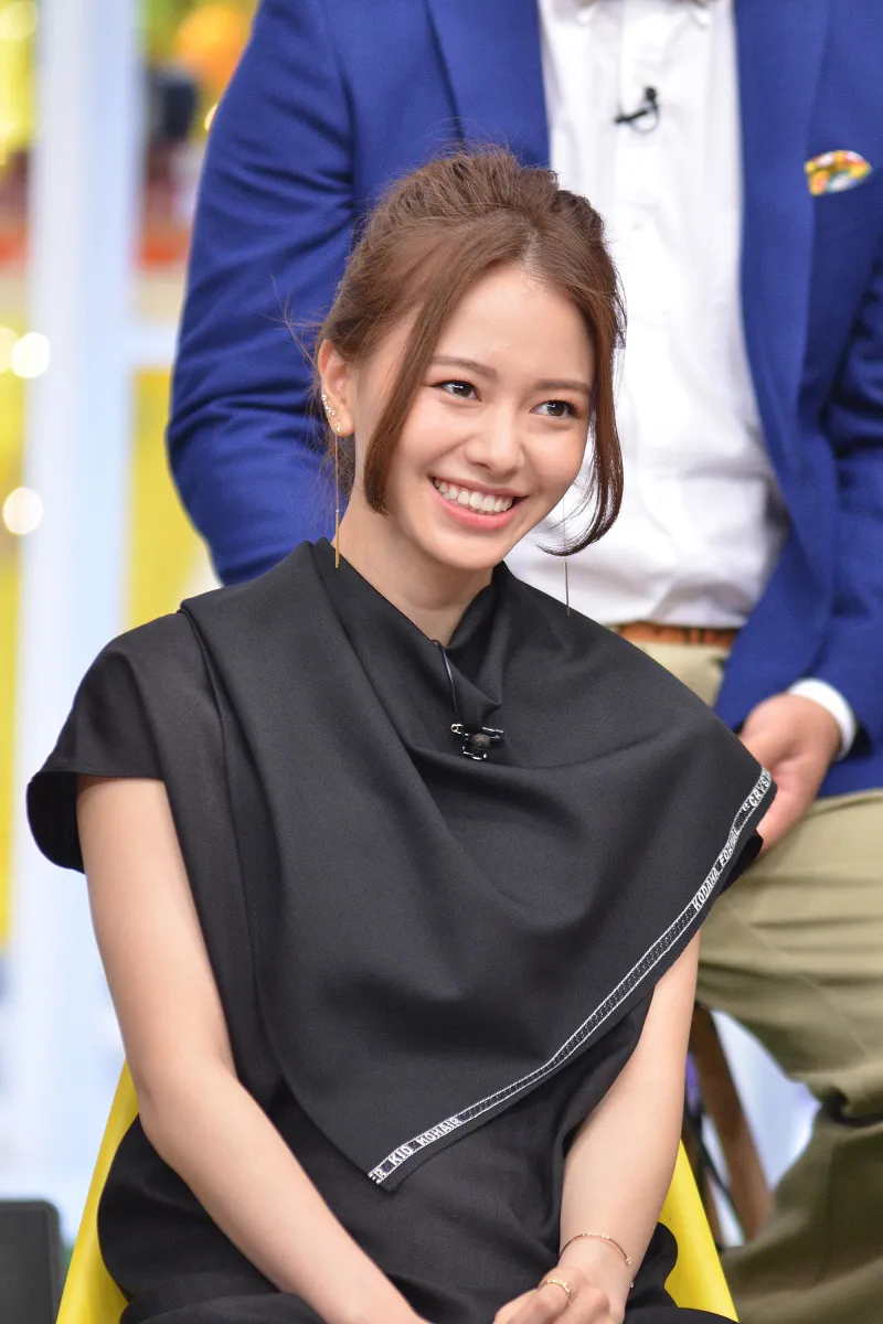 「林先生が驚く初耳学！」(TBS系)にゲストとして登場した山本舞香