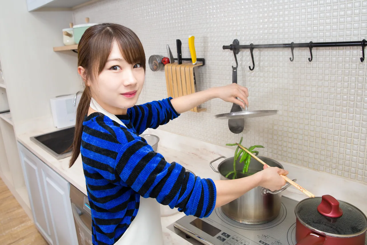 モーニング娘。'18の石田亜佑美が、誰でも簡単に作れちゃうお手軽レシピを教えてくれました！　ぜひ、作ってみて！