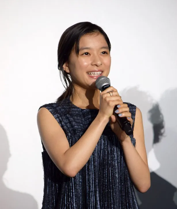芳根京子がバッサリカットして9月14日の「めざましテレビ」に生出演した
