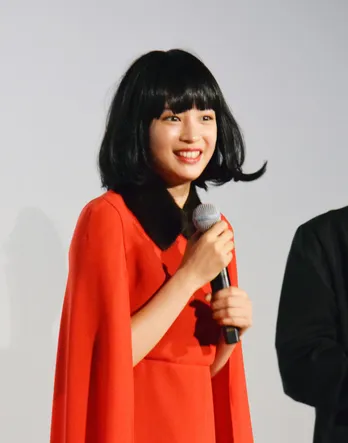 広瀬すず、安室奈美恵に敬意「常に第一線に立たれている方」キュートな髪形にも大歓声！