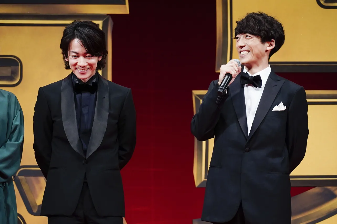 佐藤健が高橋一生＆藤原竜也らに「みんな怪演し過ぎ！(笑)」 | WEBザ