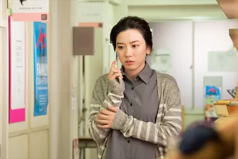 <半分、青い。>“ユーコ夫”登場で視聴者驚き「絵皿だけじゃなかった!!」『ごちそうさん』のアノ人