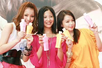 佐々木希、吉高由里子、ビビアン・スーが“キュン！”経験を告白！