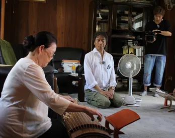 琉球琴の調にうっとり 前川清が息子・紘毅と沖縄へ！