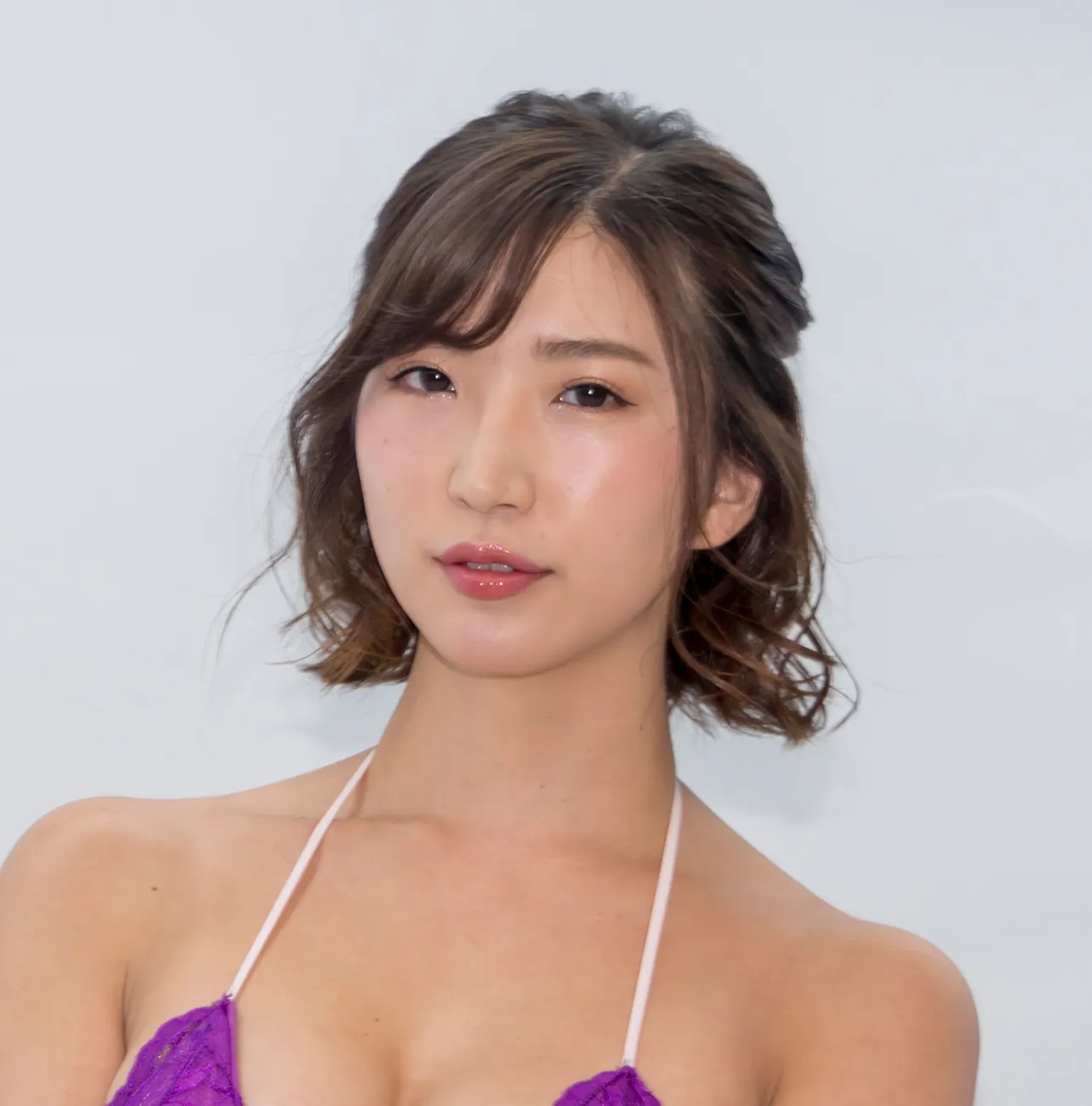 ミラクル神ボディ―松嶋えいみ、魅惑のプロポーションで誘惑【グラビア】 | WEBザテレビジョン