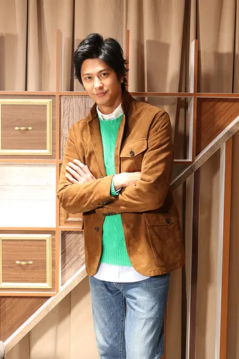 速水もこみち、パリでの“アーティスティック”な料理作りを振り返る