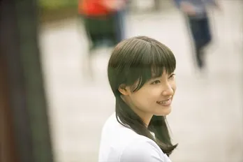 迫力のダンクシュート！ 土屋太鳳主演バスケ映画「春待つ僕ら」の本予告編＆ポスター解禁！