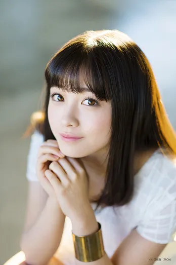 <橋本環奈>“かわいすぎる寝顔”がファン魅了「天使が寝てる…」