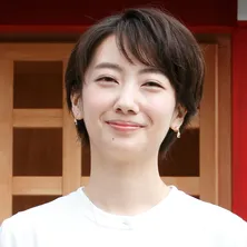 波瑠「ずっと会いたかった」片思いする“最強の運気アップ歌手”を告白