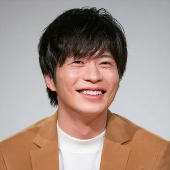 “スマホ落としがち”田中圭演じる京谷に「ダメな男…でも好き」女子困惑<獣になれない私たち>