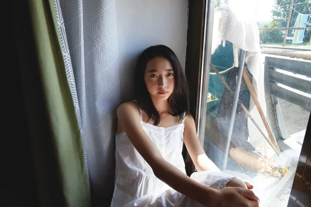 畠山愛理“息をのむ美しさ”で魅了！「全部出せた」初写真集に満足げ | WEBザテレビジョン