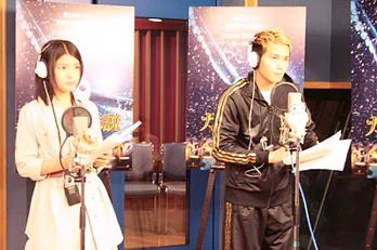 市原隼人と川島海荷が初対面でアフレコ初挑戦! 「かわいらしい」とベタ褒めの市原に川島が照れ笑い