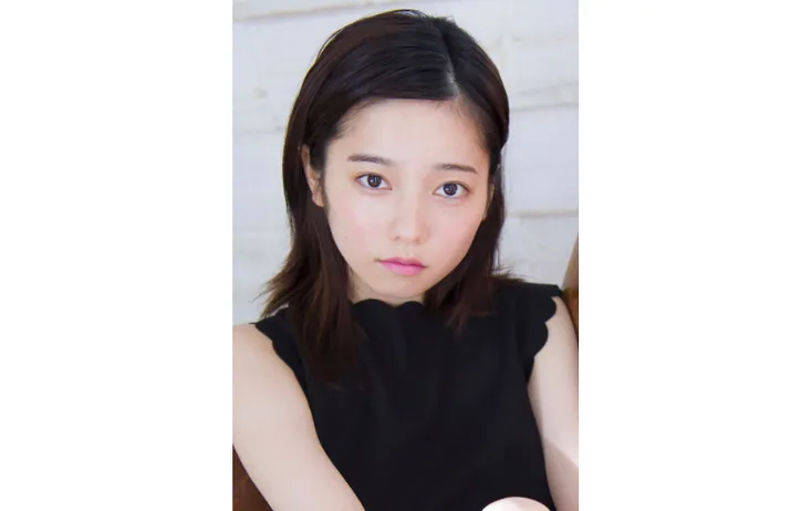 島崎遥香 魔性の女 役に絶賛の声 口元のほくろ にファン注目 あったっけ かわいい リーガルv 2 2 Webザテレビジョン