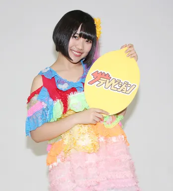 ベストアルバム記念!“虹コン”リレーインタビュー!!的場華鈴「今回のベスト盤は“真”のベストと言える!」【最終回】