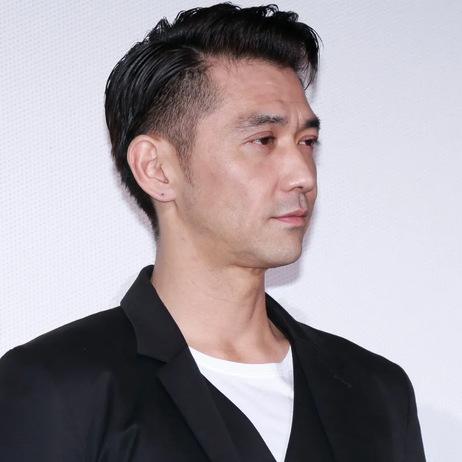 【写真を見る】コワモテ俳優としても知られる父・村上淳