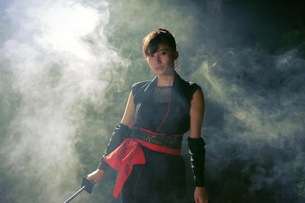 小倉優香が映画「レッド・ ブレイド」で初主演にして本格アクションに挑戦
