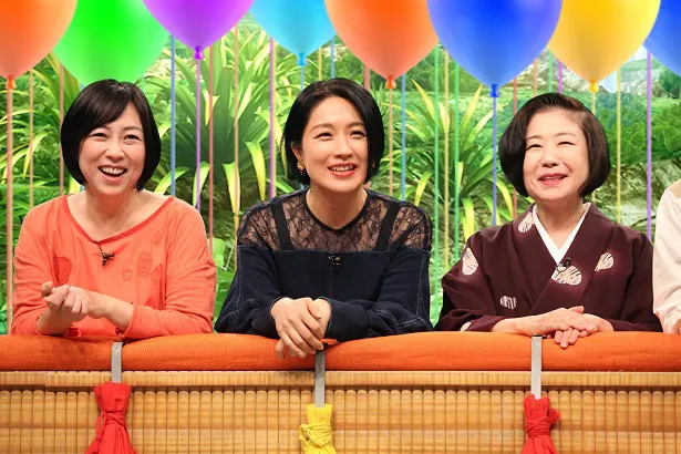 “女流作家チーム”の倉田真由美、犬山紙子、山口恵以子(写真左から)