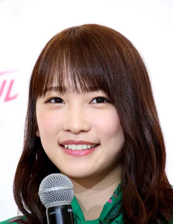 川栄李奈と向井地美音がドラマで共演！ 警官姿の川栄に「逮捕されたい！」とファン興奮