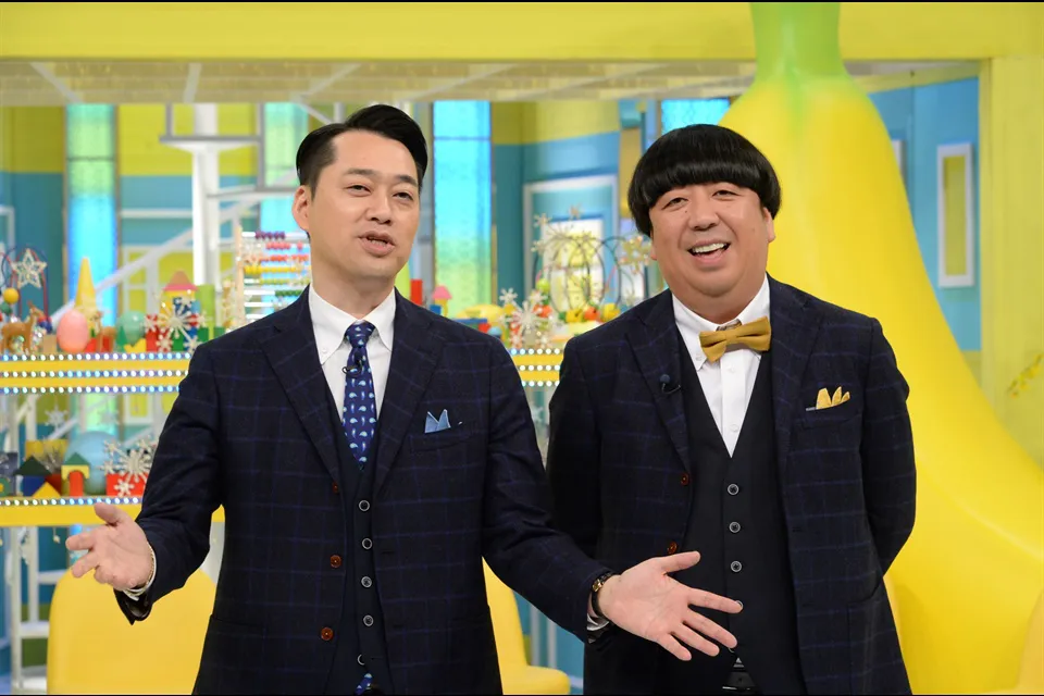 番組MCを務めるバナナマンの設楽統(左)と日村勇紀