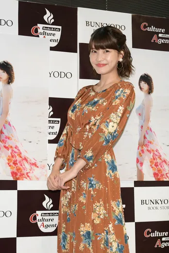 岸明日香「これまでにない大人の色気も出せた」3年ぶりの写真集に手応え