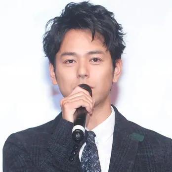 櫻井翔・妻夫木聡・佐藤隆太の“サシ飲み”にファン悶絶