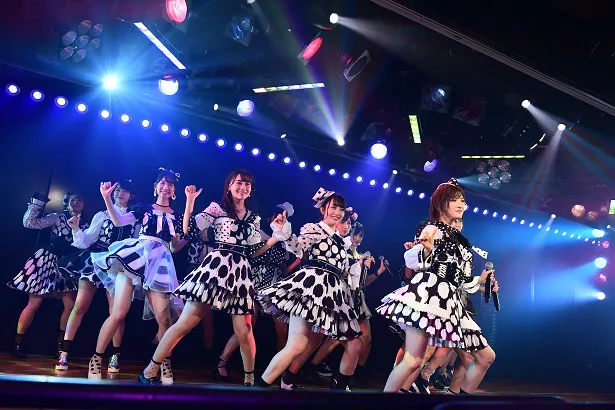 「AKB48劇場13周年特別記念公演」の様子(14)