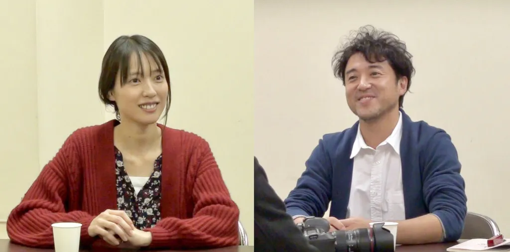 ドラマ「大恋愛～僕を忘れる君と」で共演中の戸田恵梨香、ムロツヨシ(写真左から)が登場！