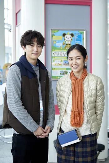 稲葉友&阿部純子「平成が終わると思うと寂しい」年の瀬ドラマで六本木を激走!