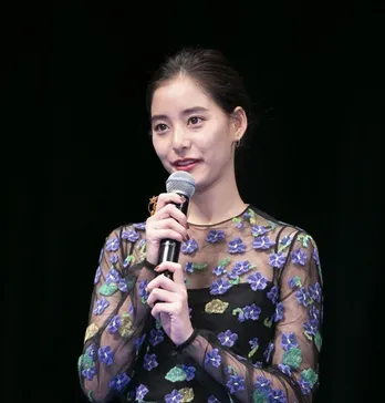 新木優子、“大好きな美女”とのイチャつき2SHOTに称賛の声殺到「最強ペア!」「見惚れる」