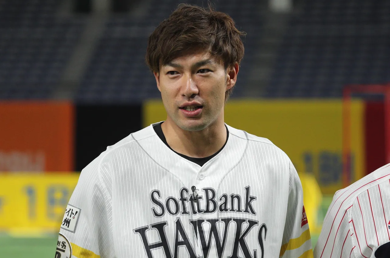 2度目の首位打者を獲得してチームを2年連続の日本一に導いた柳田悠岐選手