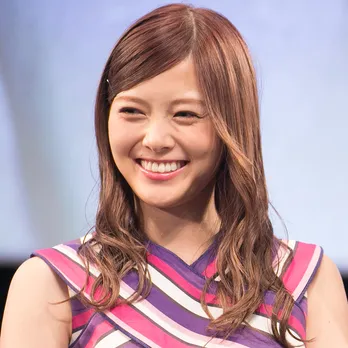 写真集大ヒットの乃木坂46白石麻衣、女性ファンにも感謝