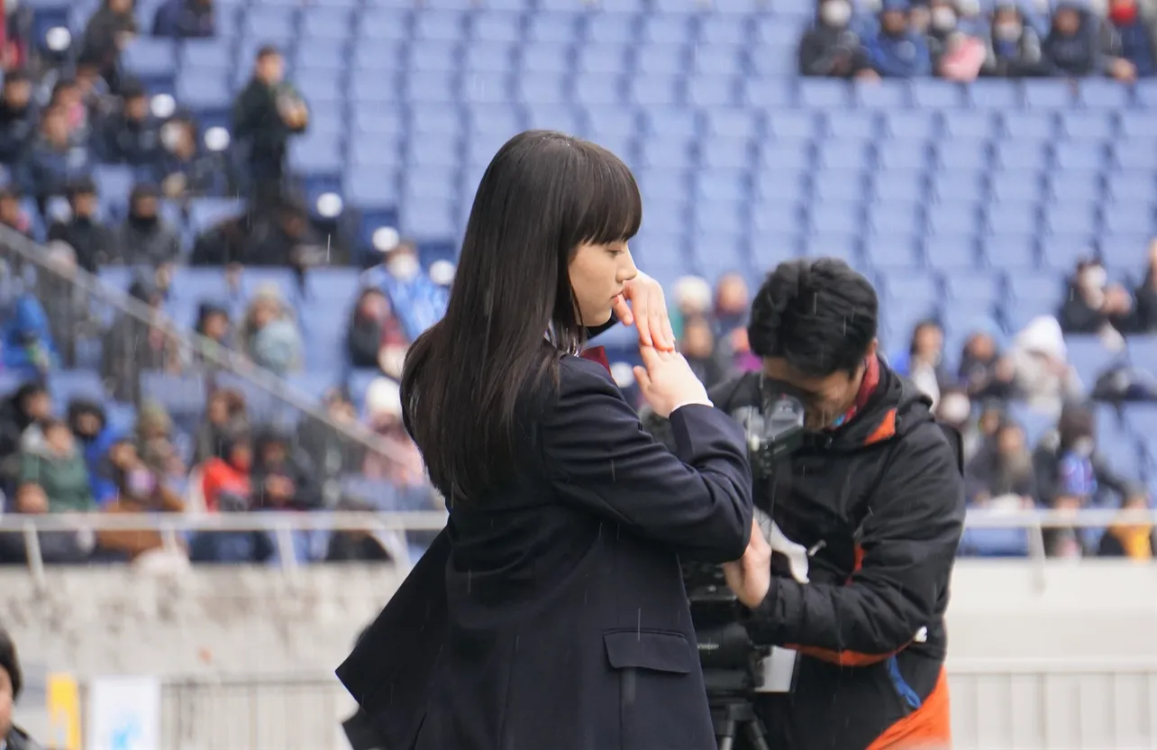 1月12日に「高校サッカー」準決勝前に応援ダンスを披露した清原果耶