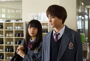 <試写室>「僕の初恋をキミに捧ぐ」“青春を忘れた人”にも見てほしい