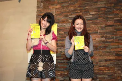 ナレーションに初挑戦したAKB48・増田有華と梅田彩佳（写真左から）