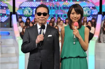ミュージックステーションの司会を務めるタモリと竹内由恵アナウンサー（写真左から）