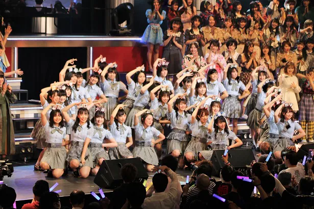 「AKB48グループリクエストアワーセットリストベスト100 2019」でチーム8の「47の素敵な街へ」が1位を獲得した