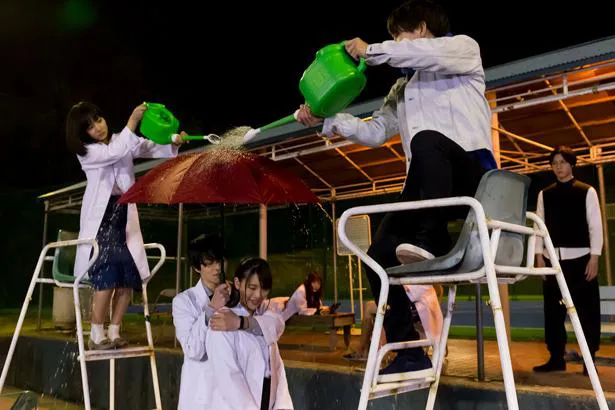 浅川梨奈が印象に残った実験の一つに挙げた傘の実験