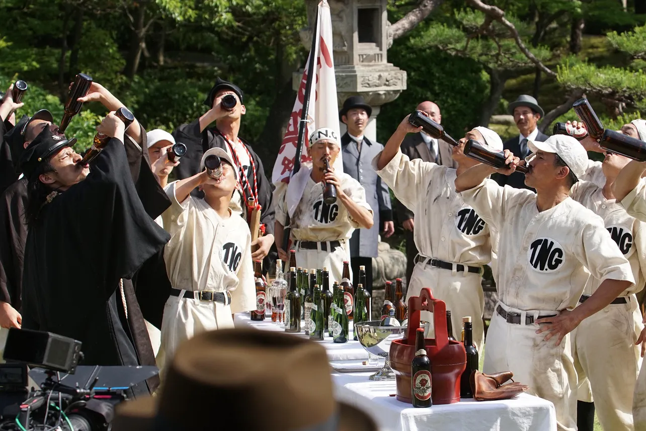 「裸って気持ちいいですよね!」と満島も脱ぎたがり⁉