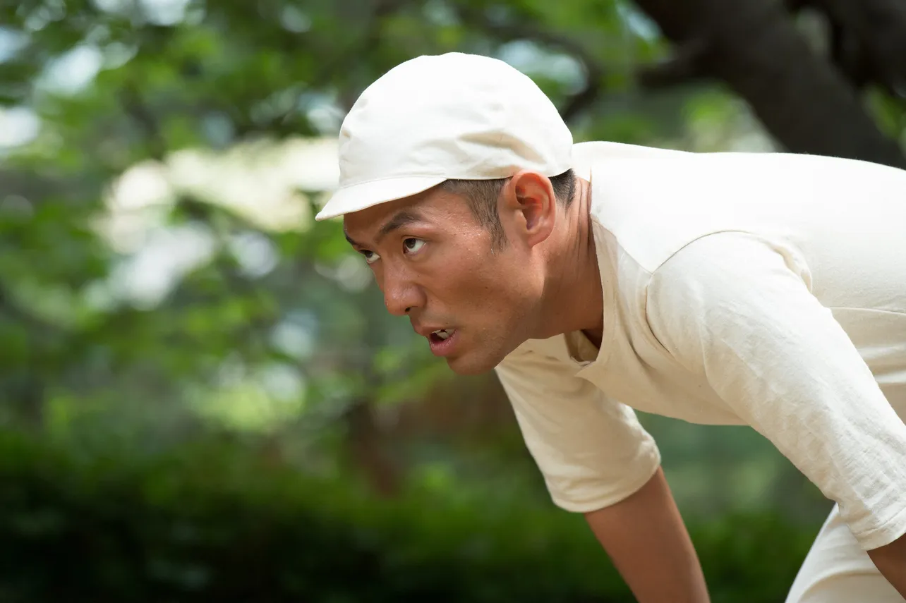 日本で初めてオリンピック選手となった金栗四三を演じる中村勘九郎