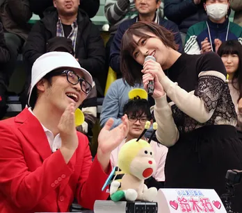 チーム8がデートコーデで登場！ “愛の歌”で拓ちゃんをデレデレに…