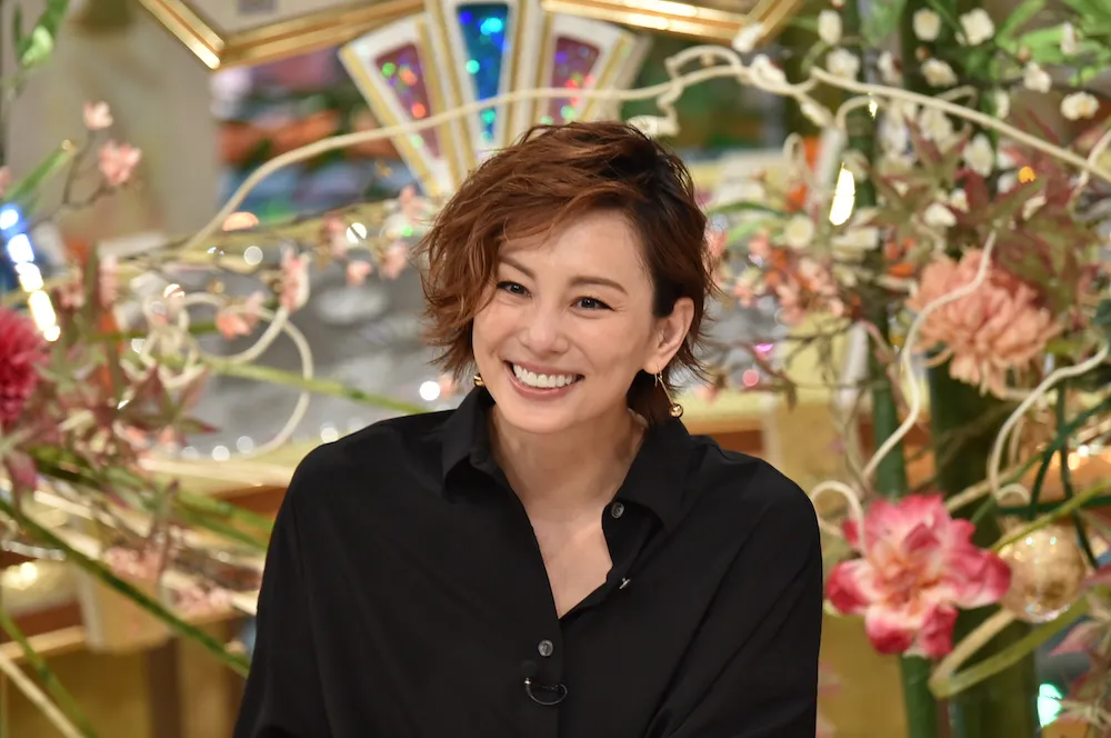 米倉涼子は同日夜9:00から放送の「松本清張ドラマスペシャル『疑惑』」で主演を務める