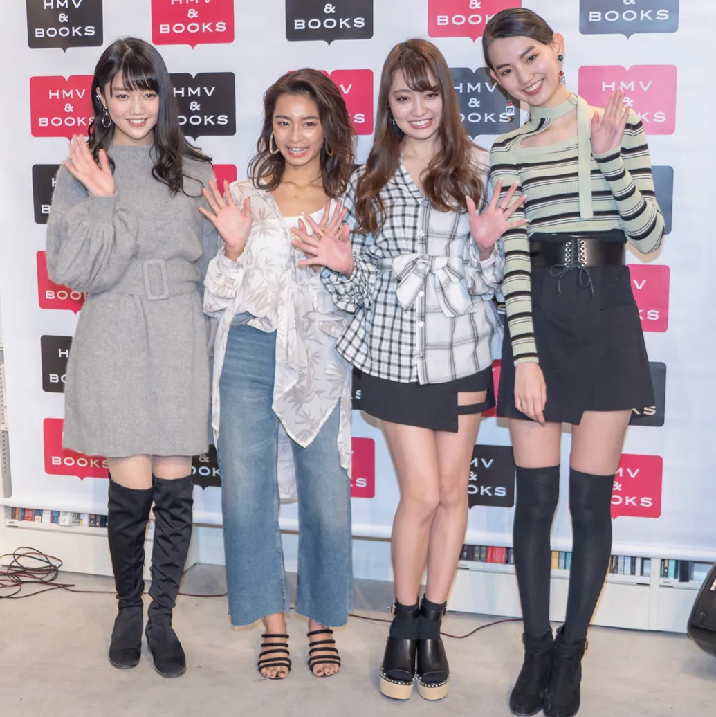 松川菜々花、遠山茜子、みうらうみ、黒木麗奈