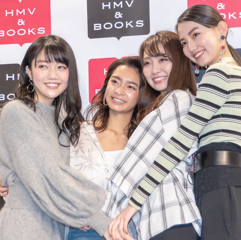 松川菜々花、遠山茜子、みうらうみ、黒木麗奈