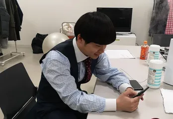 錦戸亮、オフショット狙いのスタッフに「来た来た!ネタ探してるで」