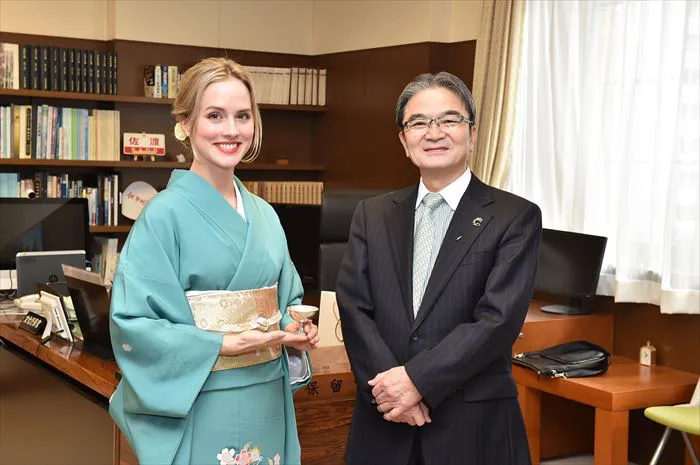 「じょんのび日本遺産」と文化庁のタイアップを記念し、ナタリー・エモンズ(左)と宮田亮平文化庁長官の対談が実現！
