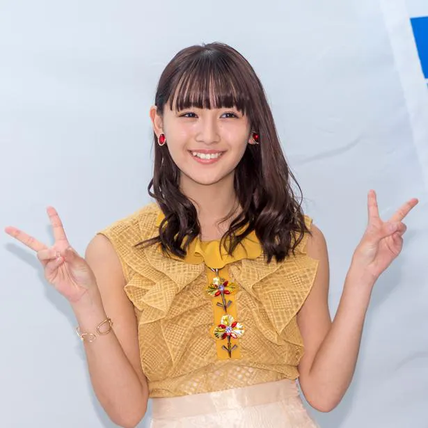 浅川梨奈DVD「アザカワ！」(リバプール)発売イベントより