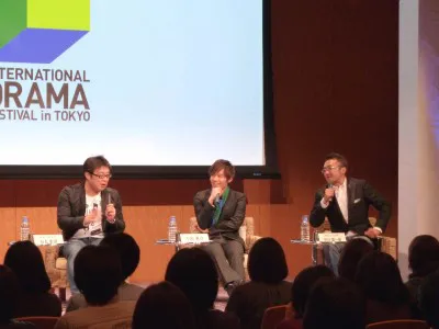 【写真】石丸彰彦氏、小出恵介、平川雄一朗氏（写真左から）らがシンポジウムで、時代劇撮影の苦労を明かした