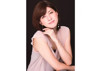 <内田有紀>“咲姉ちゃん”トレンド入り!“モダンな髪型”に反響「若くてかわいいまま!」<まんぷく>