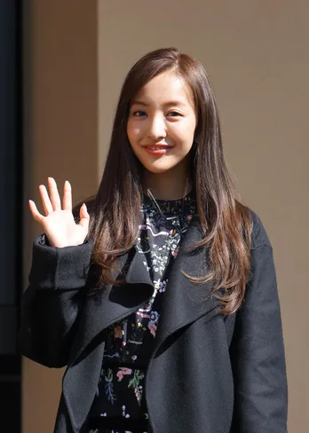 板野友美がMVのシャワーシーン撮影でのハプニングを告白!