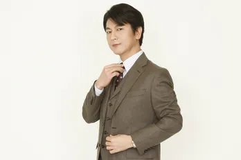 及川光博「あえて言葉に出して褒めています」士気を高めるため自ら盛り上げ役に!<アタル連載(8)>